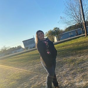 Meet your Posher, Dulce